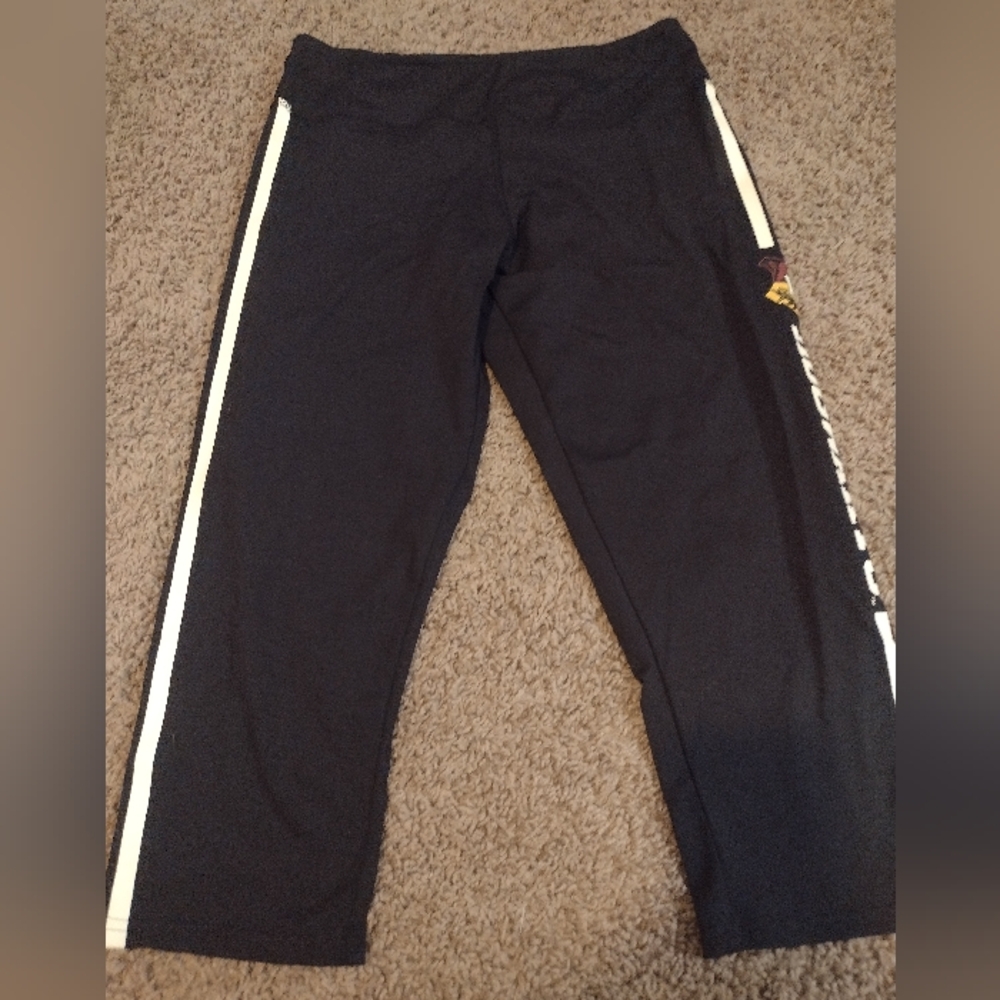 Black Harry Potter Hogwarts Leggings size Large